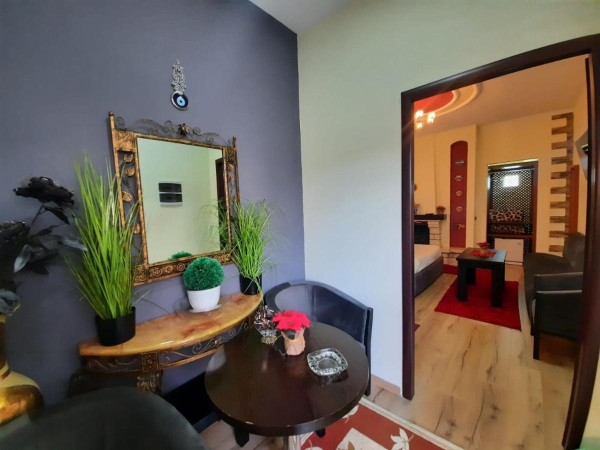 Villa 53 Тирана Экстерьер фото