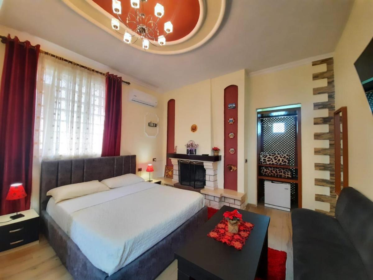 Villa 53 Тирана Экстерьер фото
