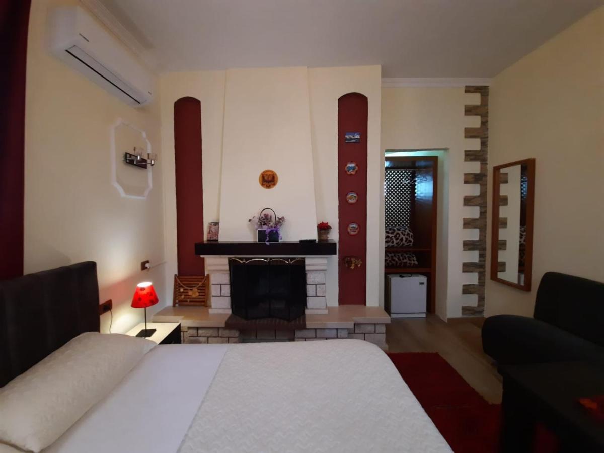 Villa 53 Тирана Экстерьер фото